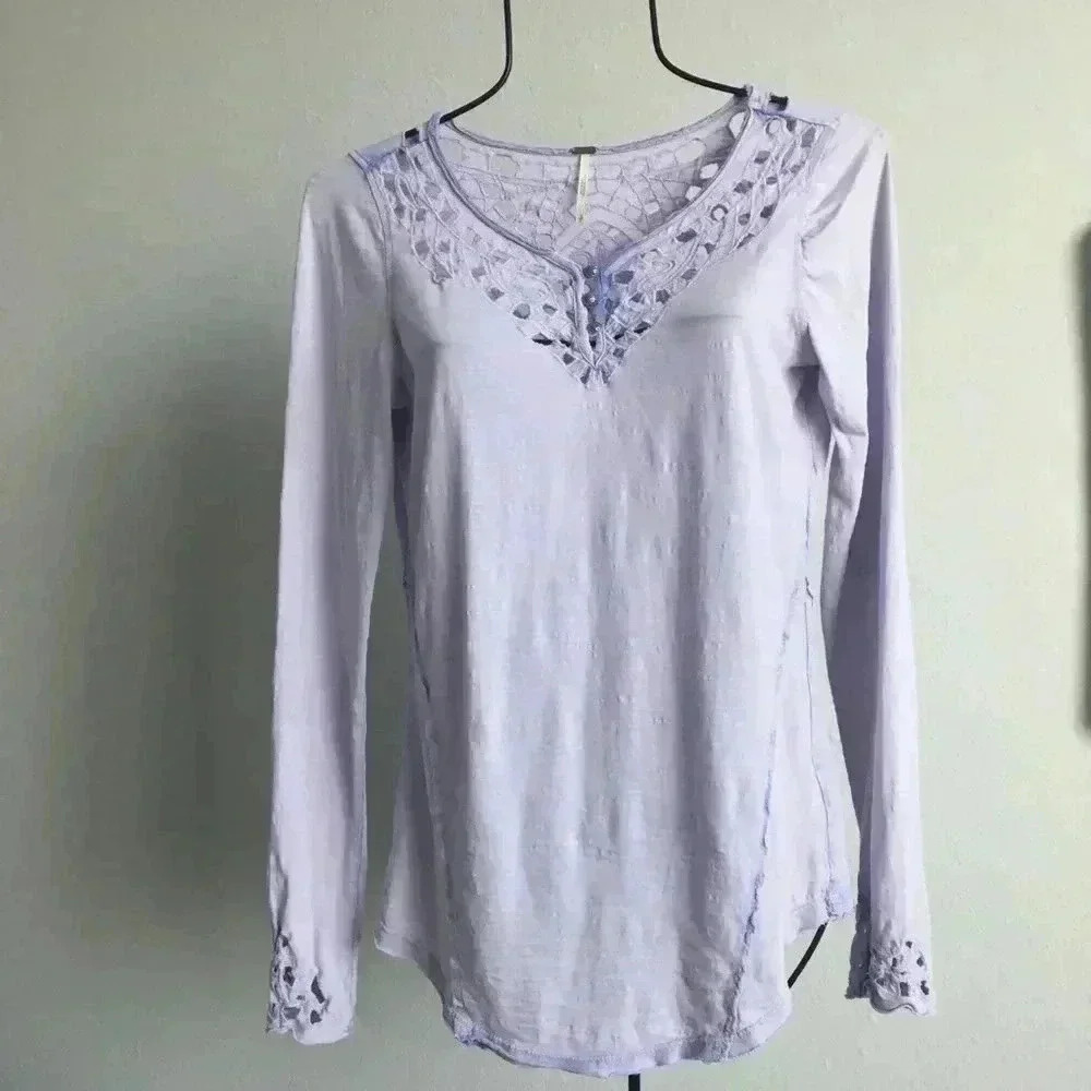 Free People lavender lattice thermal‎ blouse